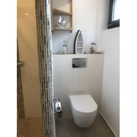 Charming In Husum 아파트